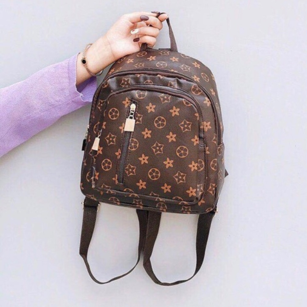 Backpack - Picture 4 of 5